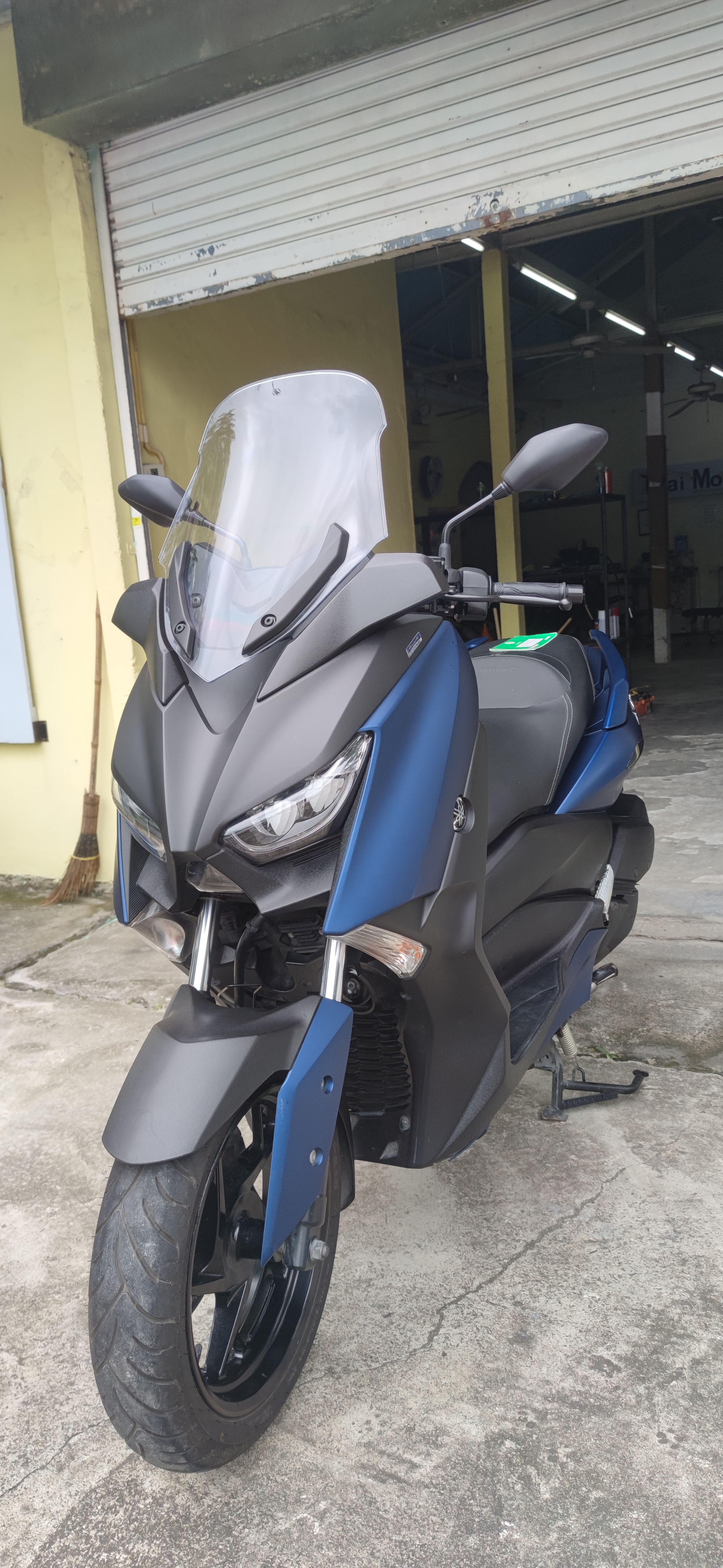 Yamaha XMAX 300